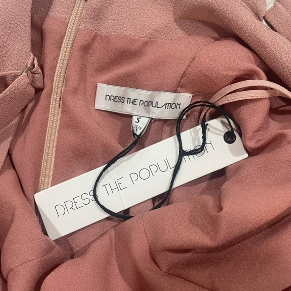 Dress the Population  Tessa Spaghetti Strap Halter Mermaid Fitted Dress - Picture 9 of 13